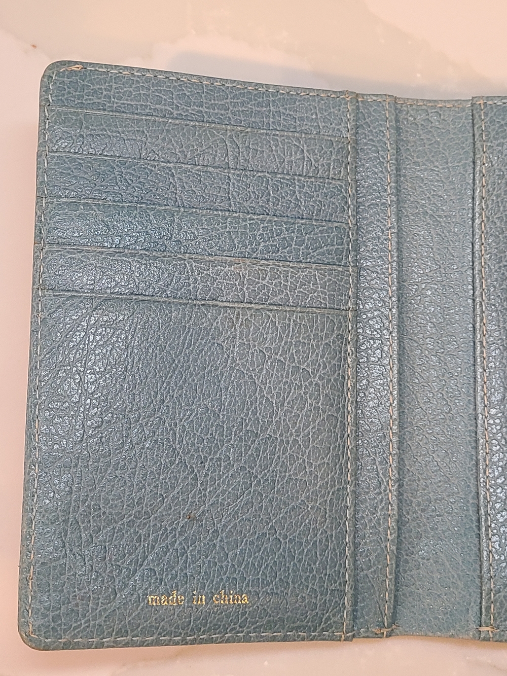kate spade K8 Vintage pebble leather small bifold wallet in light blue - Picture 11 of 14